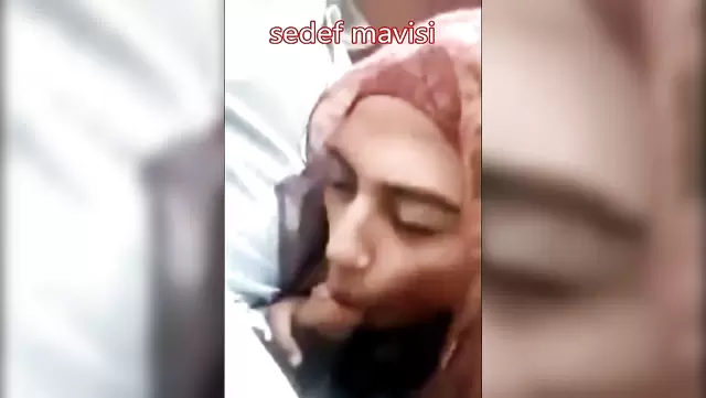 Teen girl gives a nice blowjob and asks for cum